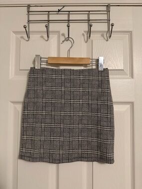 Forever 21 Plaid Mini Skirt - Black & Gray